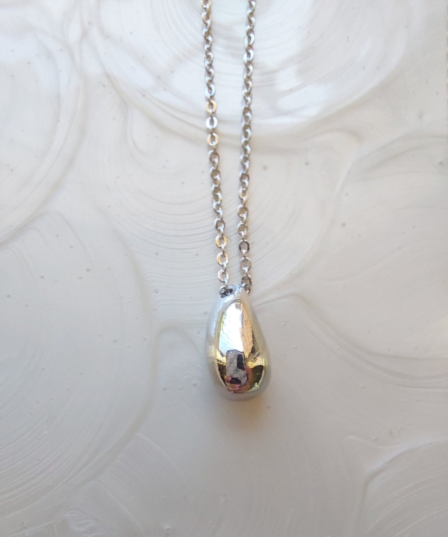 Silver Teardrop