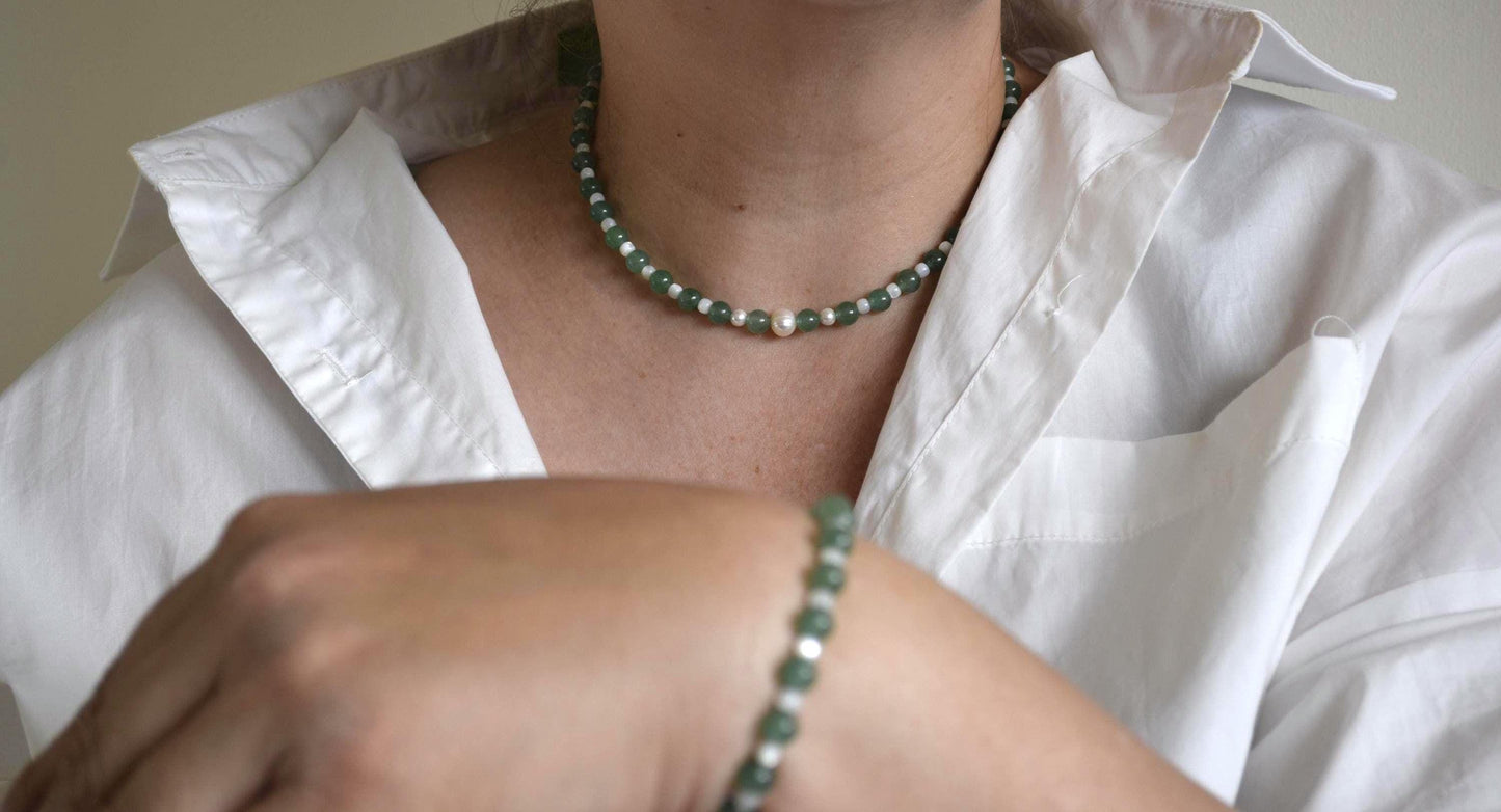 Green Aventurine & Pearl Necklace and Bracelet.